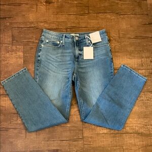 🆕Lauren Conrad mid rise slim boyfriend jeans